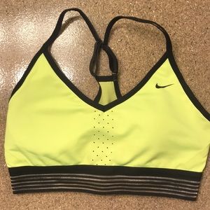 Nike Dri-Fit Women’s Sports Bra sz M